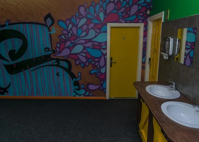 顽皮松鼠背包客旅舍 旅馆 里加